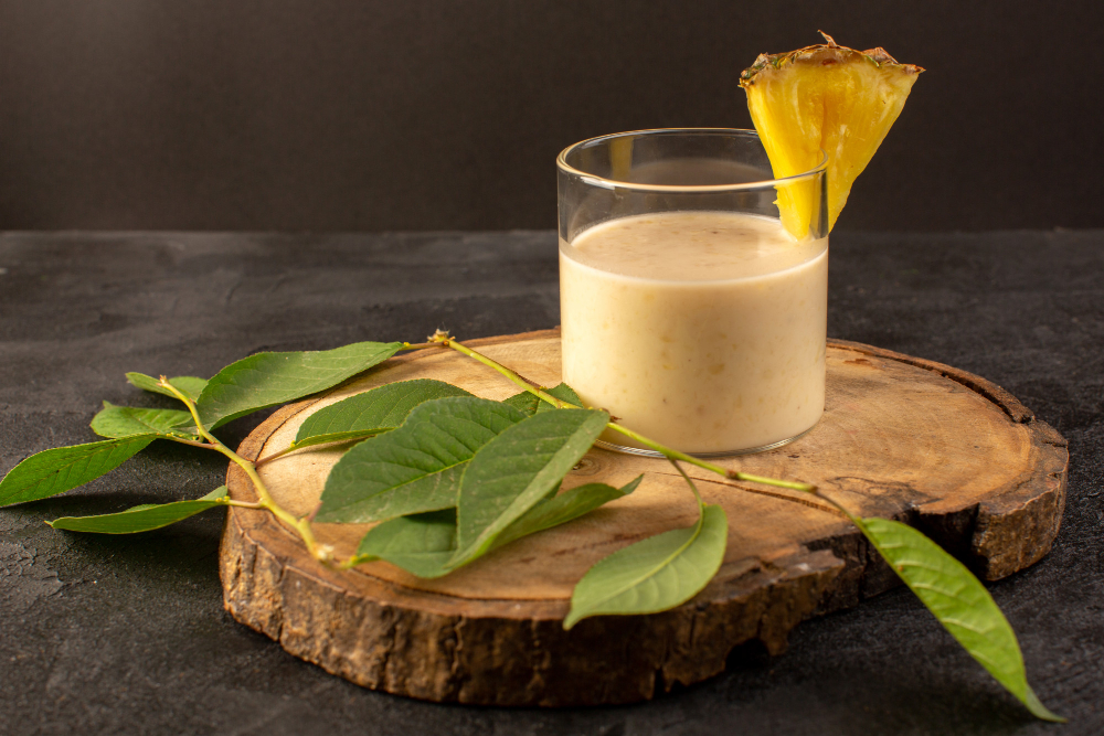How Lassi Complements Indian Spices